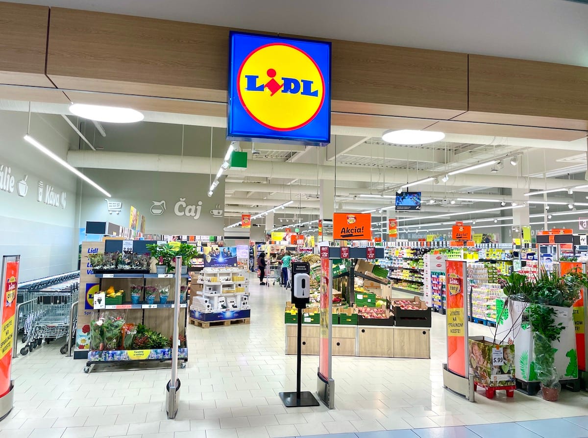 Interiér predajne Lidl – OC Laugaricio