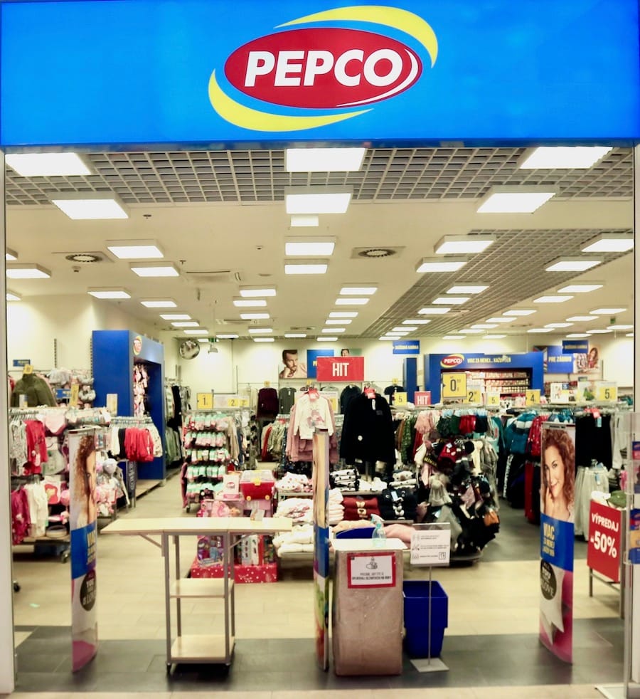 Interiér predajne PEPCO – OC Laugaricio