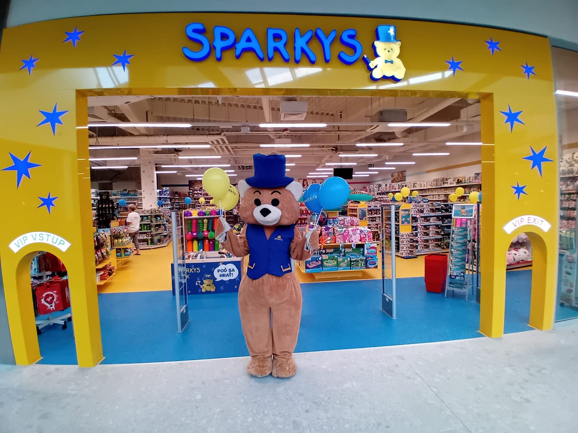 Interiér predajne SPARKYS – OC Laugaricio
