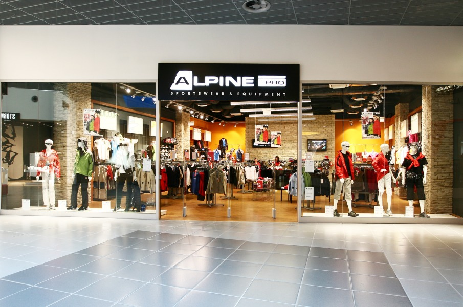 Interiér predajne Alpine Pro – OC Laugaricio