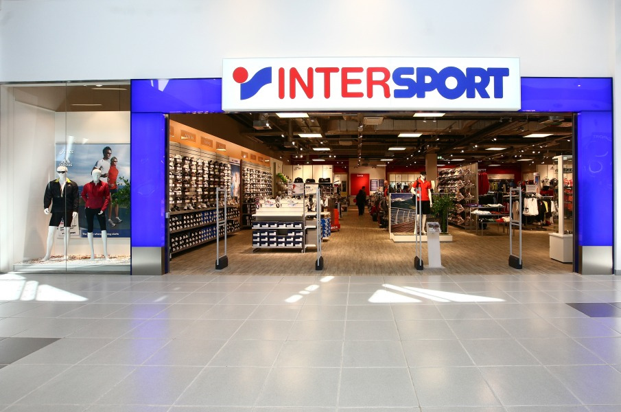 Interiér predajne Intersport – OC Laugaricio